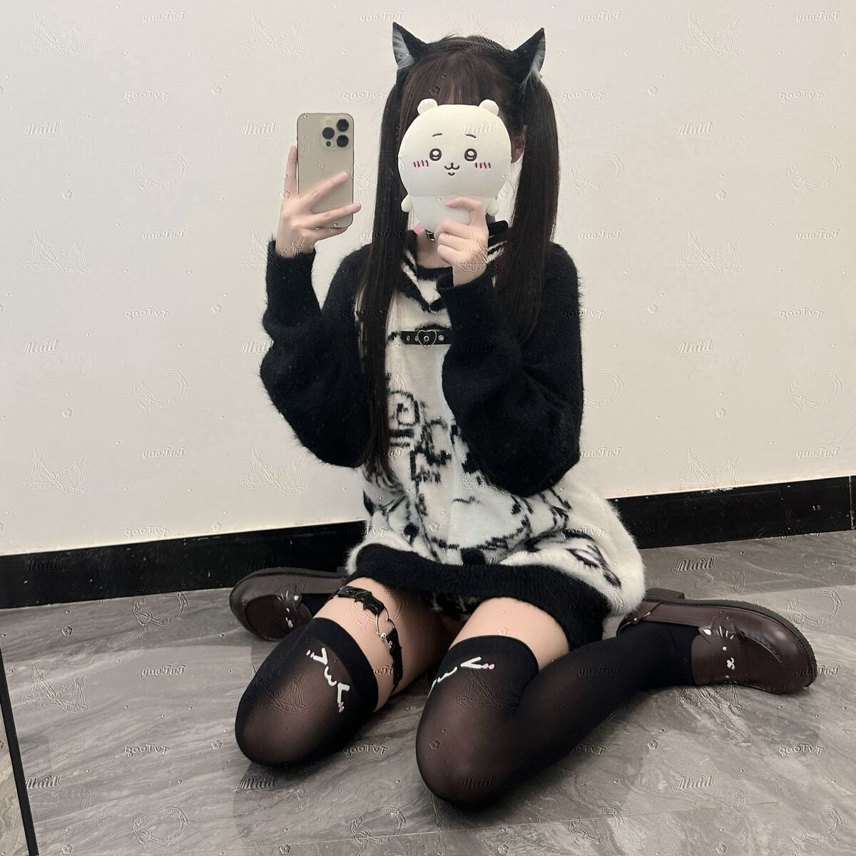 fc2-ppv-1577558【顔出し】【個撮】県立商業科③美術部。自宅に連れ込みお泊り中出し2回